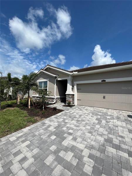 8657 SUNDANCE LOOP, Sarasota, FL 34238