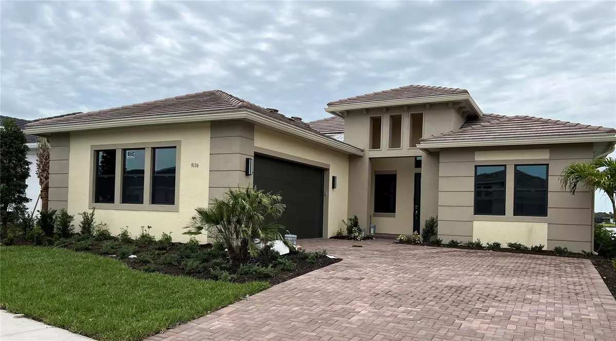 Sarasota, FL 34240,9136 BERNINI PL