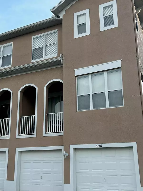 94 S HIGHLAND AVE #2401, Tarpon Springs, FL 34689