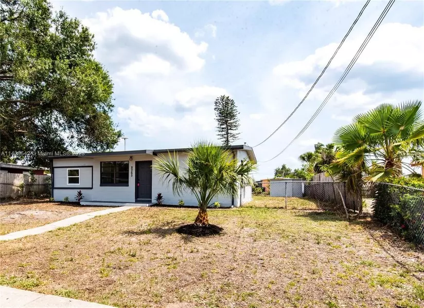 8265 DOROTHY AVE, North Port, FL 34287