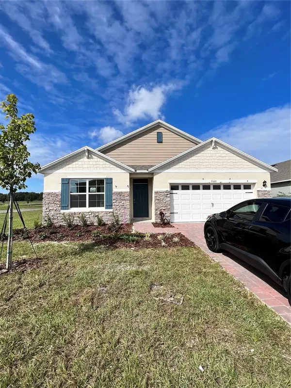 Sorrento, FL 32776,33409 COUNTRY HOUSE DR