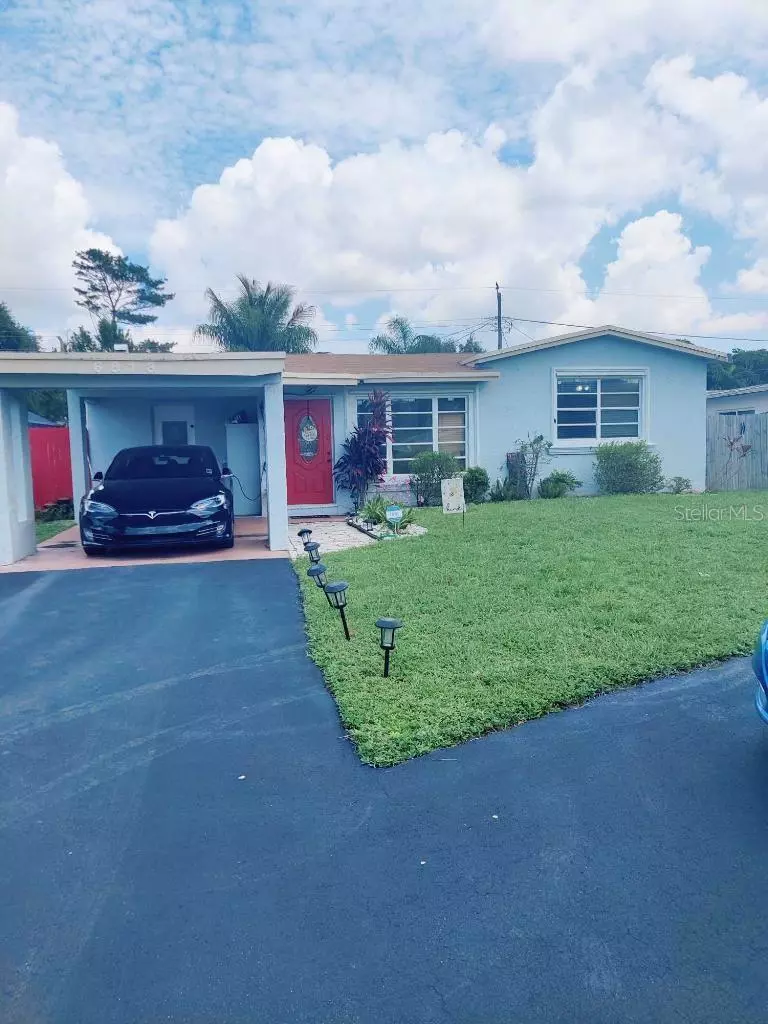 Pembroke Pines, FL 33023,6813 SW 10TH CT