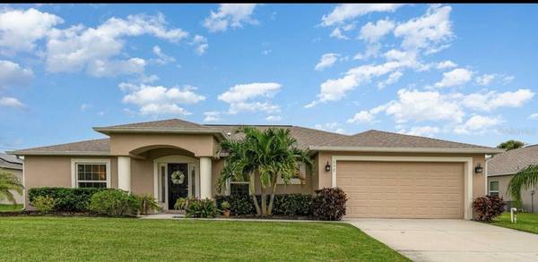 572 DELMONICO ST NE, Palm Bay, FL 32907