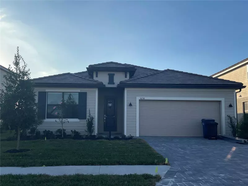 5238 CORAL REEF WAY, Lakewood Ranch, FL 34211