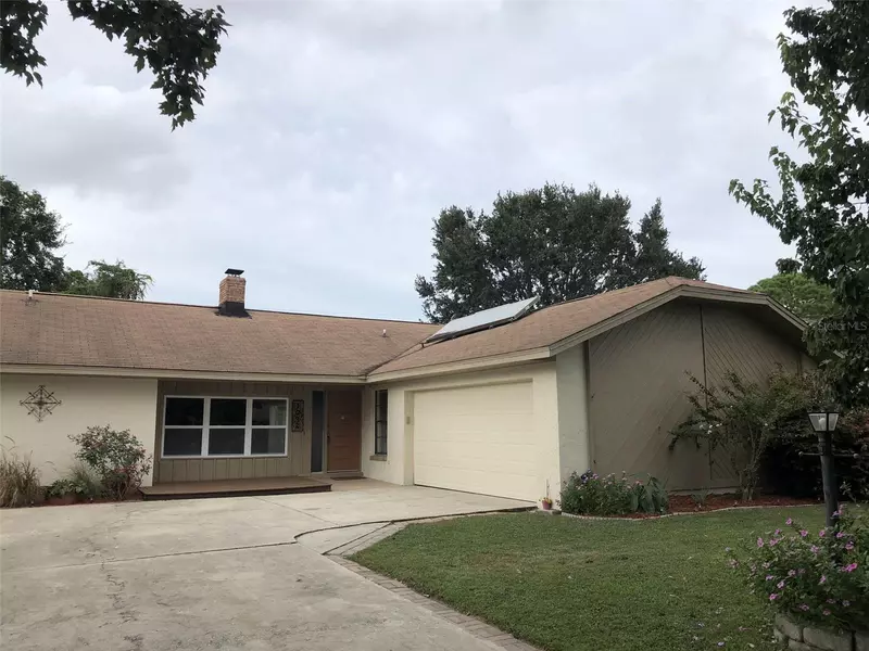 1092 EAGLES NEST AVE, Deltona, FL 32725