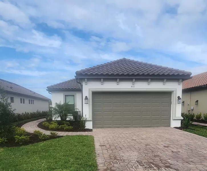 4611 GAROFALO RD, Wesley Chapel, FL 33543