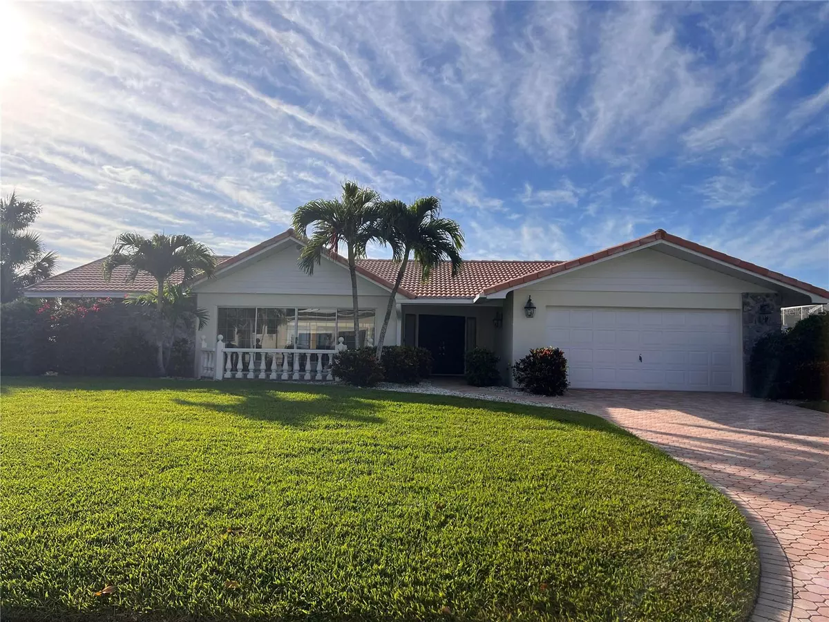 Longboat Key, FL 34228,590 PUTTER LN