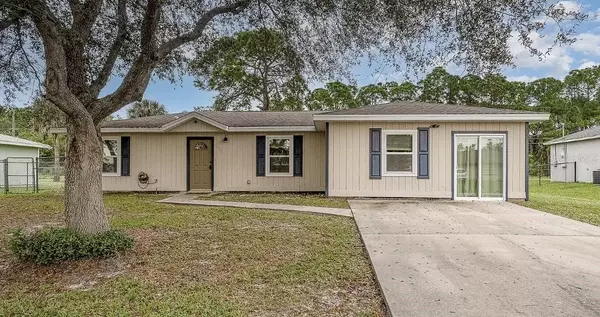 1301 1301 PAKENHAM ST NW, Palm Bay, FL 32907