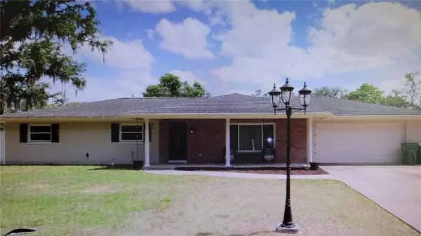 1106 CRESCENT Pkwy, Deland, FL 32724