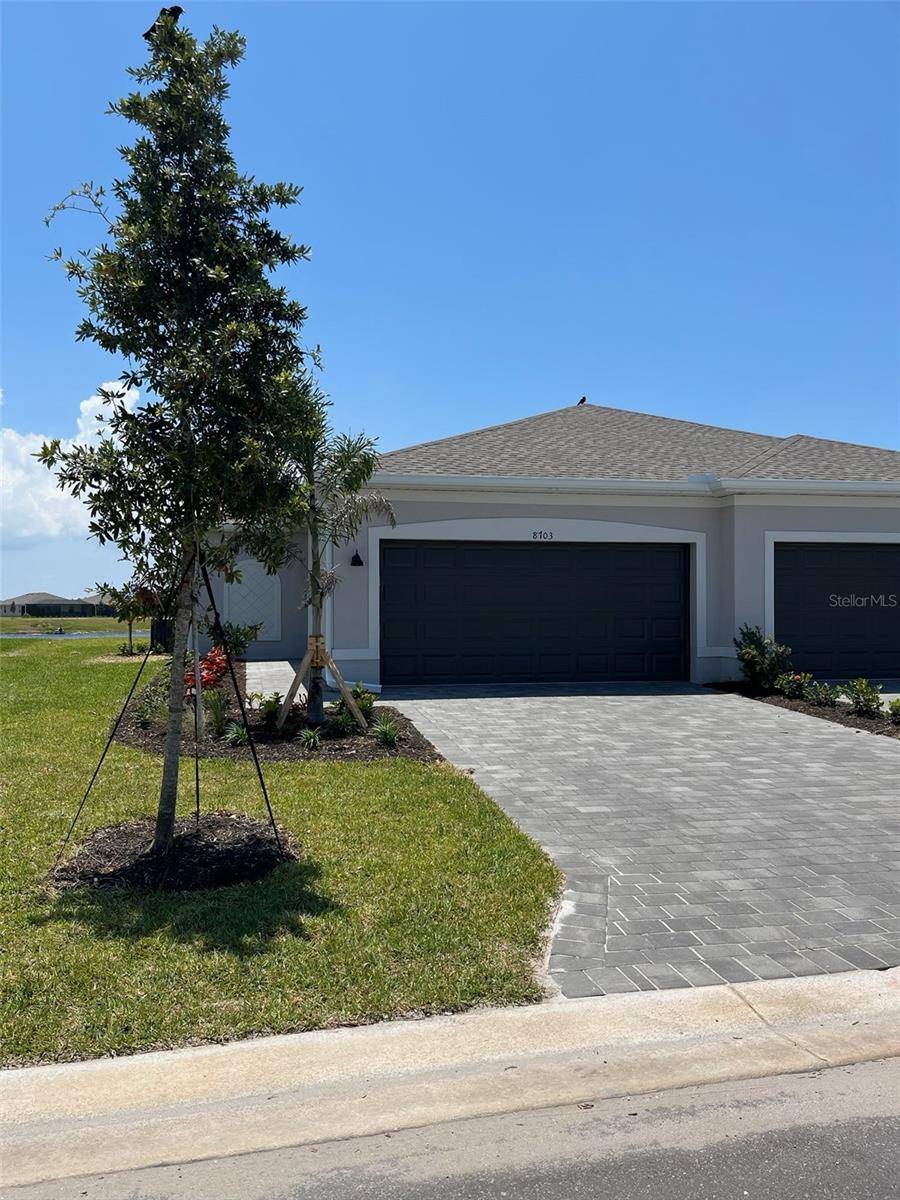 8703 SAINT KITTS CIR, Englewood, FL 34224