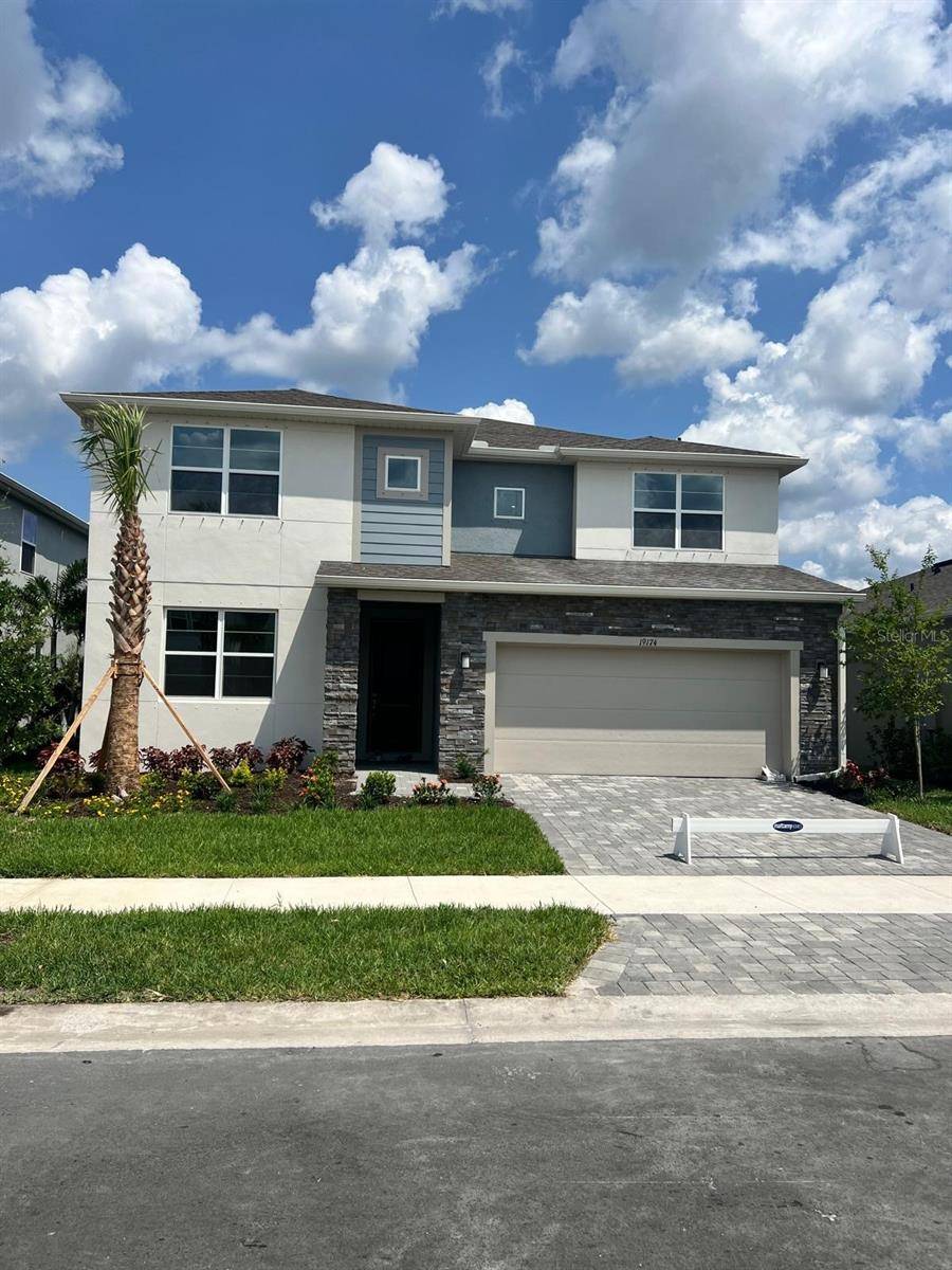 19174 BLUE POND DR, Lutz, FL 33558