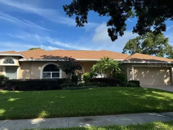 Valrico, FL 33596,5118 ROLLING FAIRWAY DR