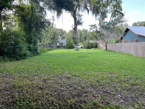 W MAY ST, Deland, FL 32720