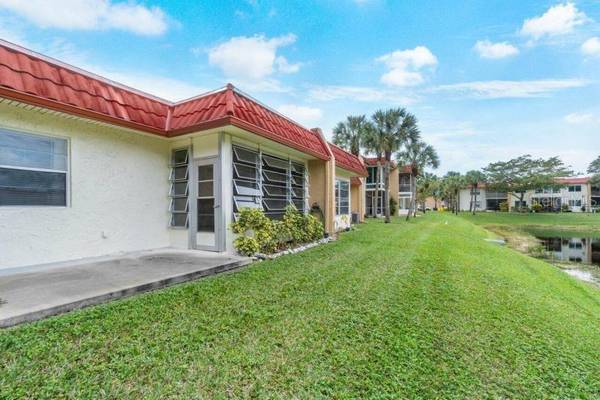 223 LAKE DORA DR #223, West Palm Beach, FL 33411