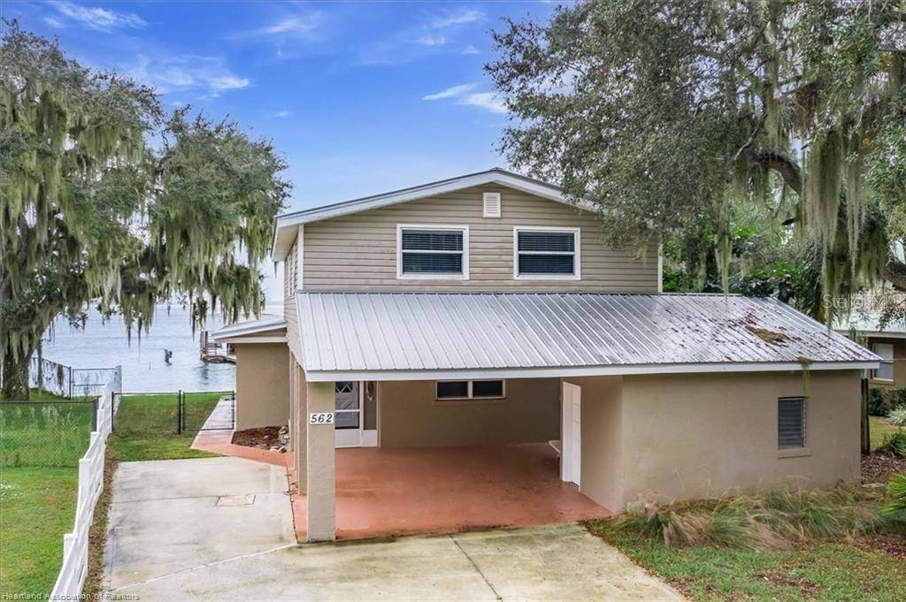 562 LAKE JUNE RD, Lake Placid, FL 33852