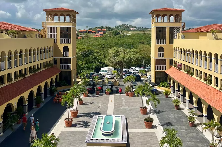 210 PALMANOVA PLAZA, Humacao, PR 00791