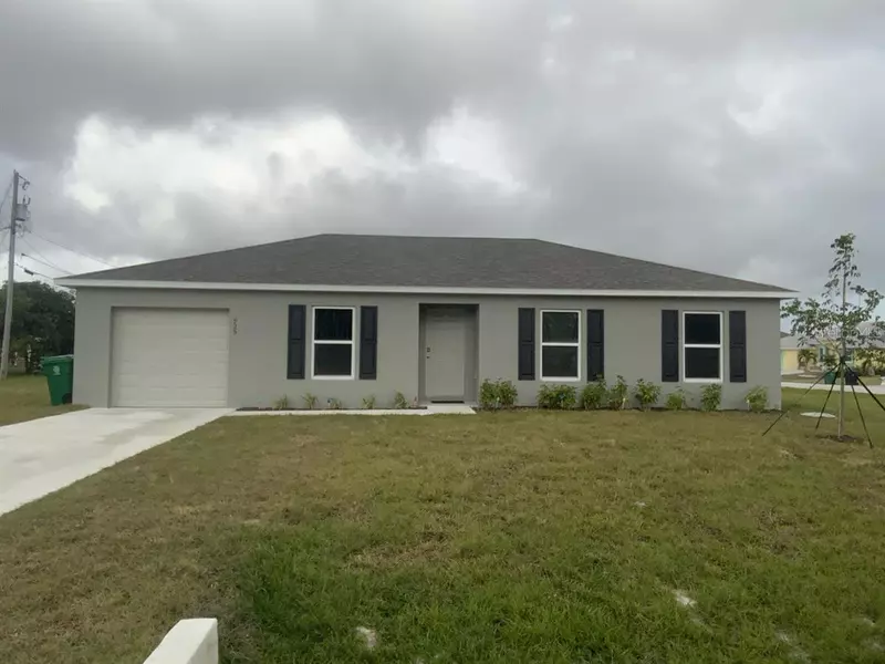 925 SW TERRY, Port St Lucie, FL 34983