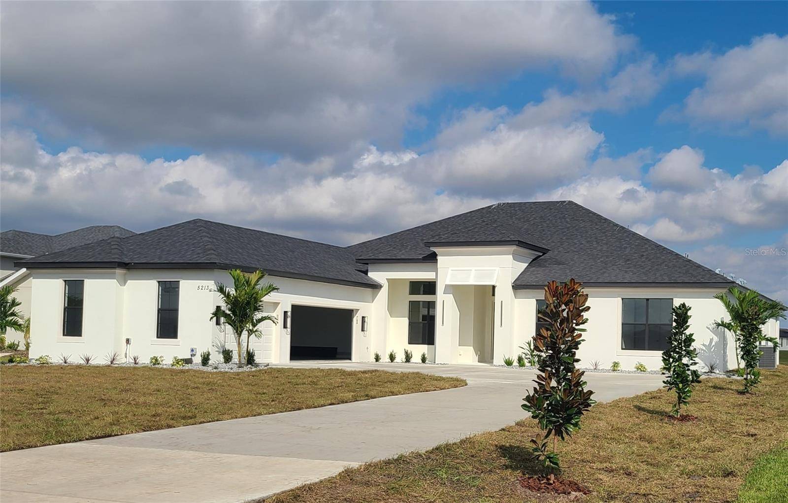 5213 LAKE VENICE DR, Wimauma, FL 33598
