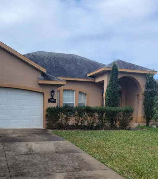 13336 BISCAYNE DR, Grand Island, FL 32735