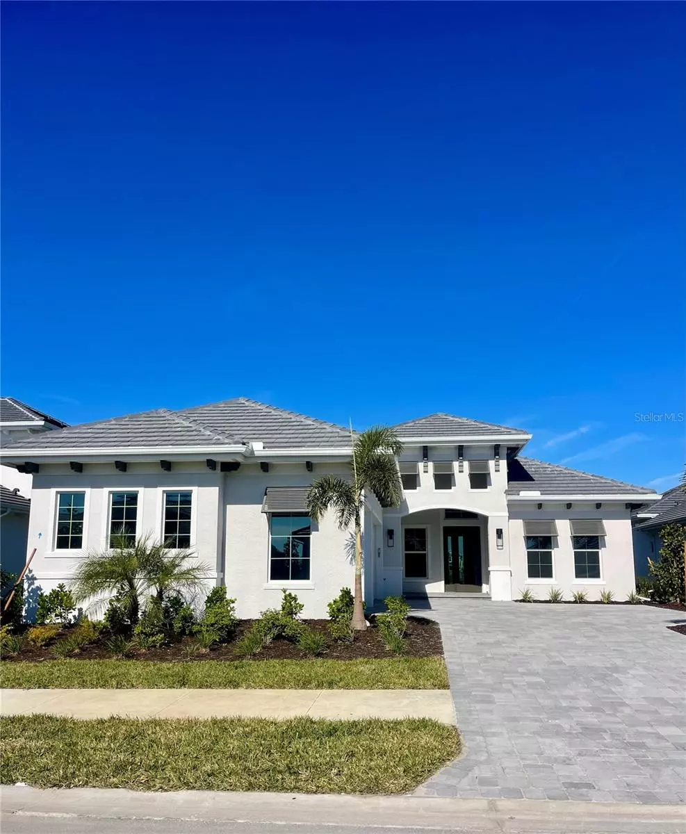 Sarasota, FL 34240,8328 SEA GLASS CT