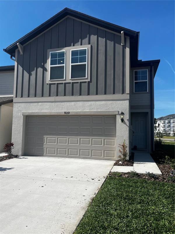7659 MOMENTUM Pkwy,  Wesley Chapel,  FL 33545