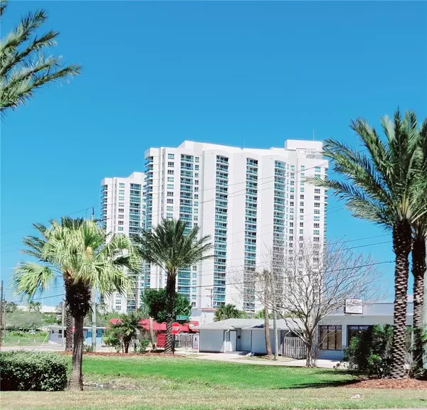231 RIVERSIDE DR #1707-1,  Daytona Beach,  FL 32117