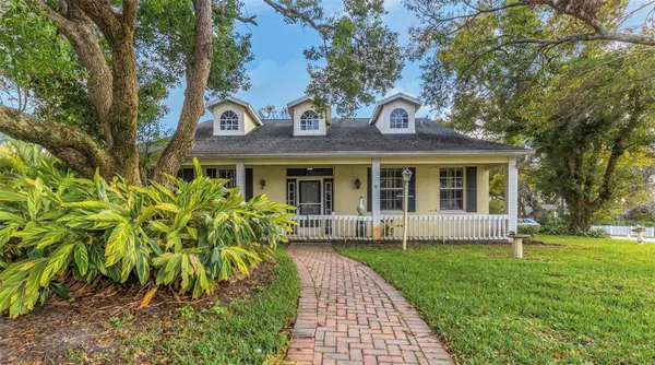 1202 MICHIGAN AVE, Palm Harbor, FL 34683
