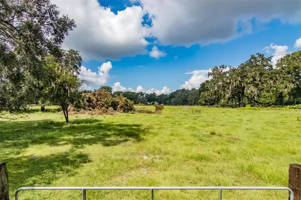 9952 TOM FOLSOM RD, Thonotosassa, FL 33592