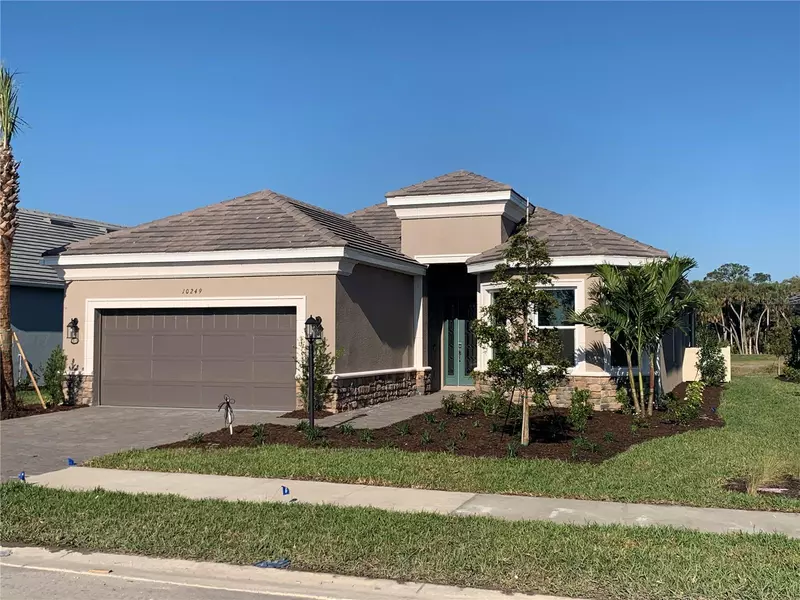 10249 SILENT NIGHT LN, Sarasota, FL 34241