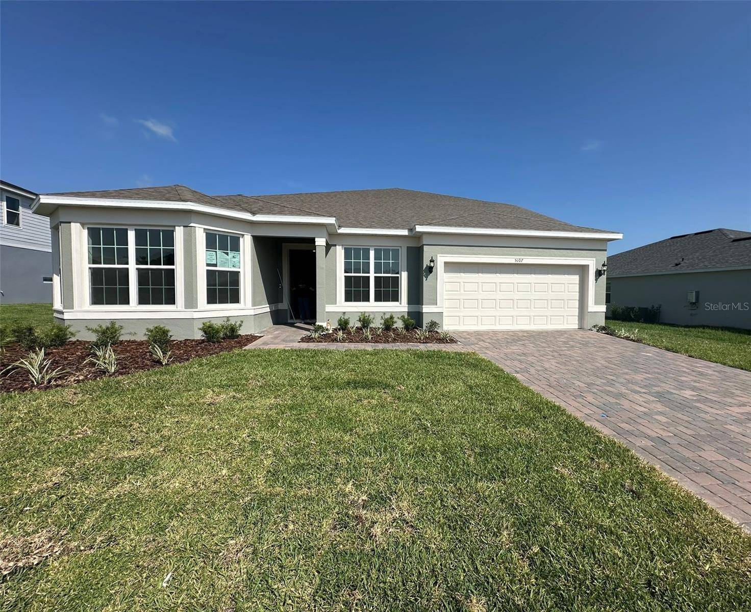 Mount Dora, FL 32757