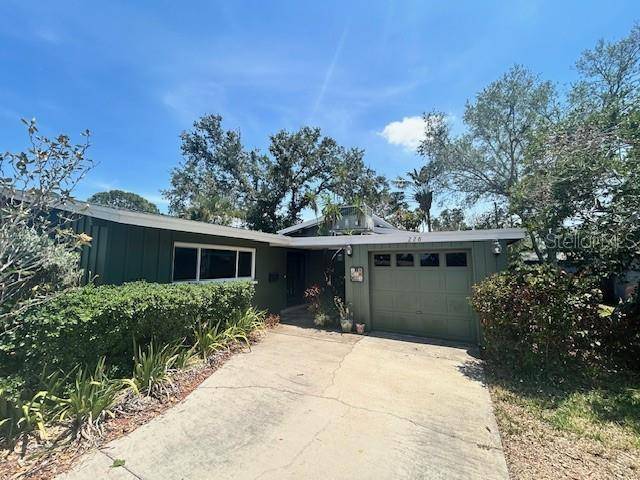 228 87TH AVE NE, St Petersburg, FL 33702