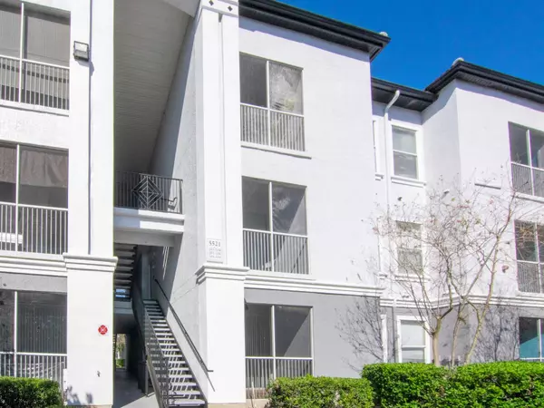Riverview, FL 33578,5521 LEGACY CRESCENT PL #101