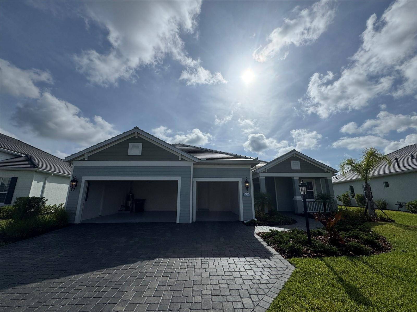 21281 HOLMES CIR, Venice, FL 34293