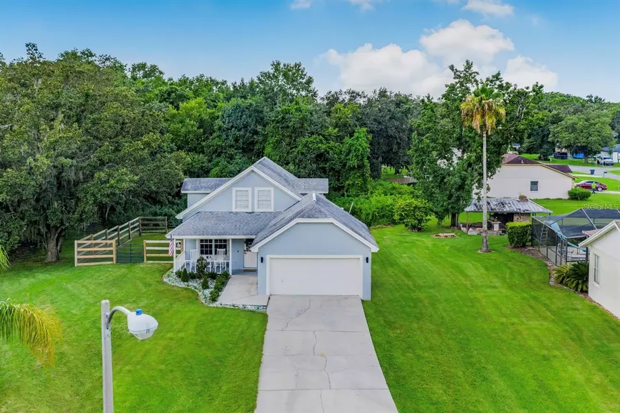 2526 PARKLAND DR, Lakeland, FL 33811