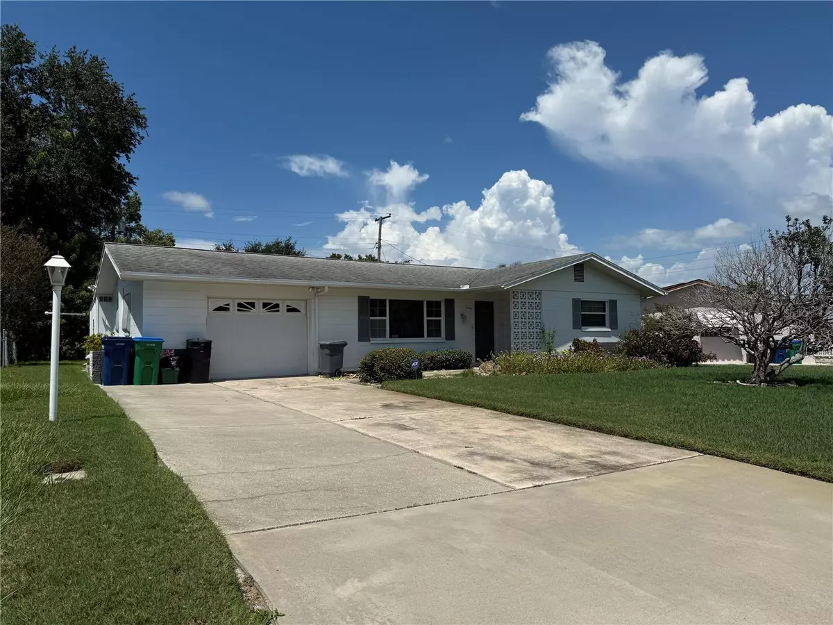 Seminole, FL 33772,10719 VILLAGE GREEN AVE