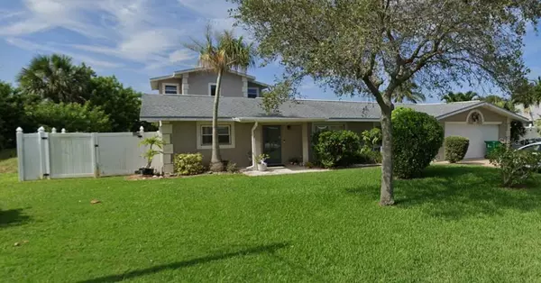 1529 BAY SHORE DR,  Cocoa Beach,  FL 32931