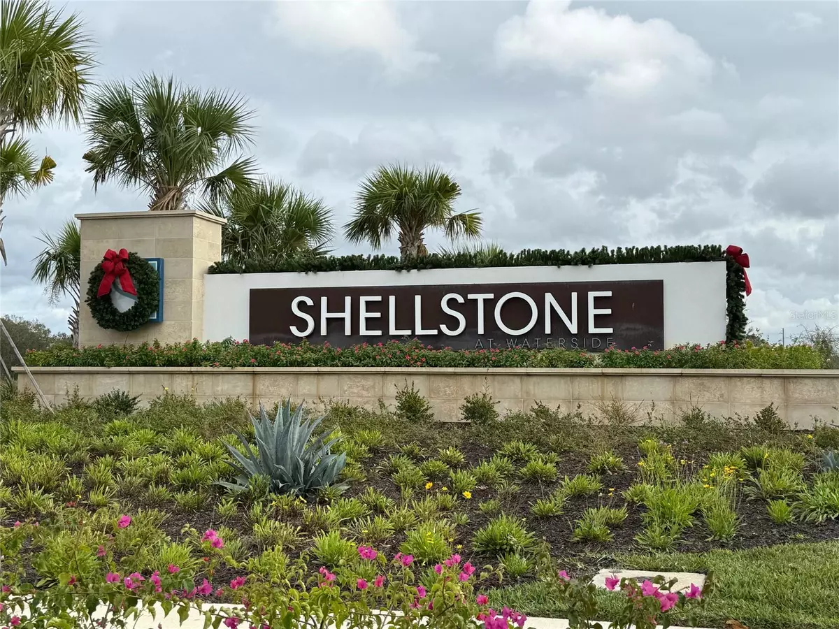 Sarasota, FL 34240,924 BLUE SHELL LOOP