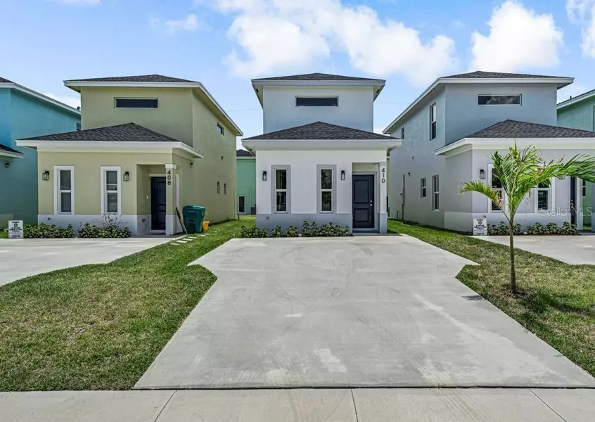 410 NW 13TH AVE, Boynton Beach, FL 33435