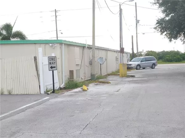 Frostproof, FL 33843,215 N SCENIC HWY