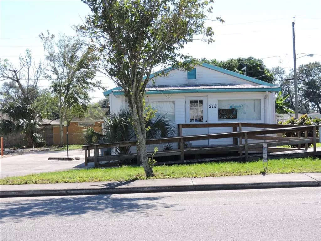 Lake Wales, FL 33853,218 DOMARIS AVE