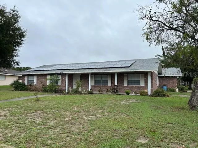 1023 YARNELL AVE, Lake Wales, FL 33853