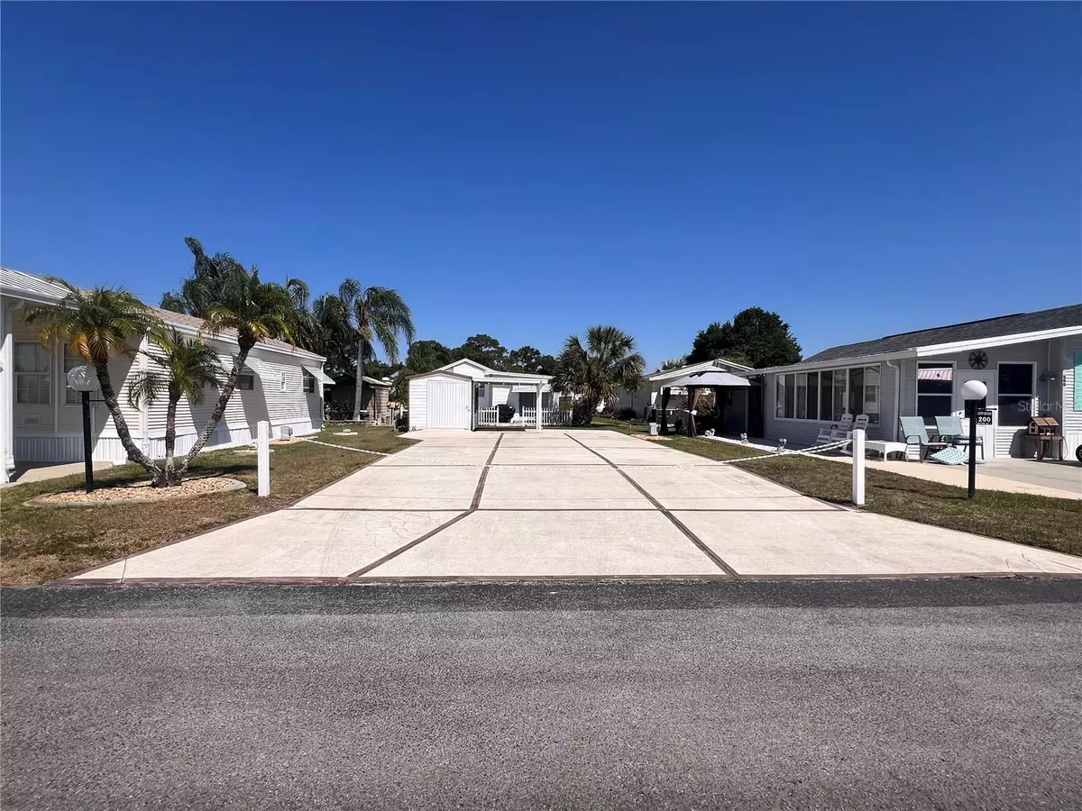 Frostproof, FL 33843,204 BIG PINE AVE S