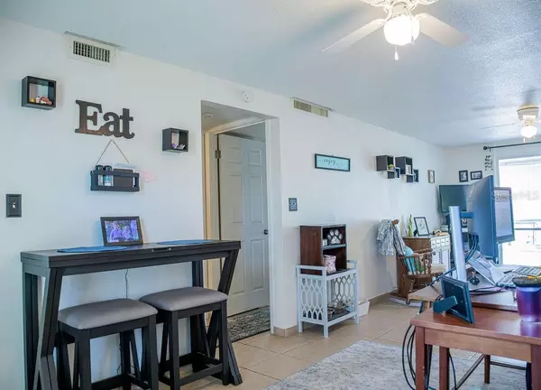 Lake Wales, FL 33898,3041 CLUB CIR