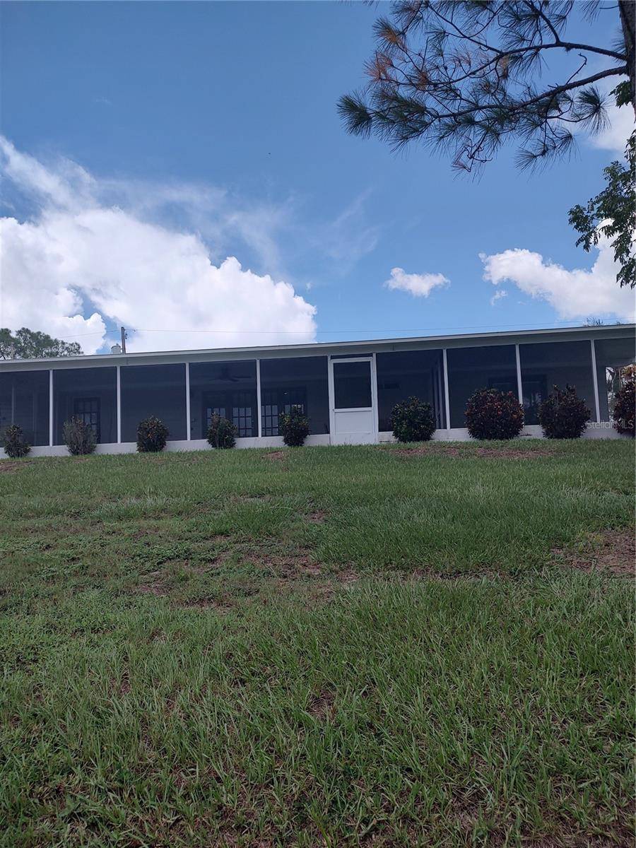 Lake Wales, FL 33859,220 LAKESHORE DR. N.