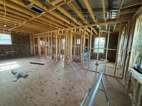 Frostproof, FL 33843,206 BRANDYWINE TRL