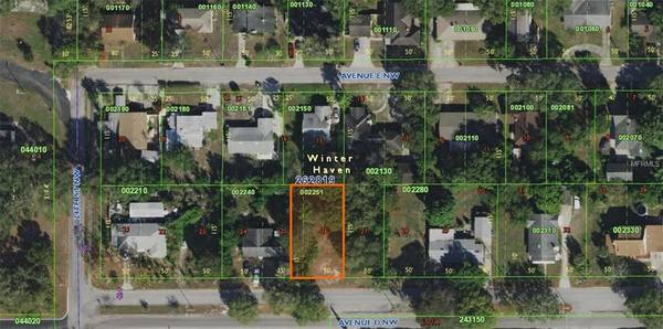 AVENUE D NW, Winter Haven, FL 33880