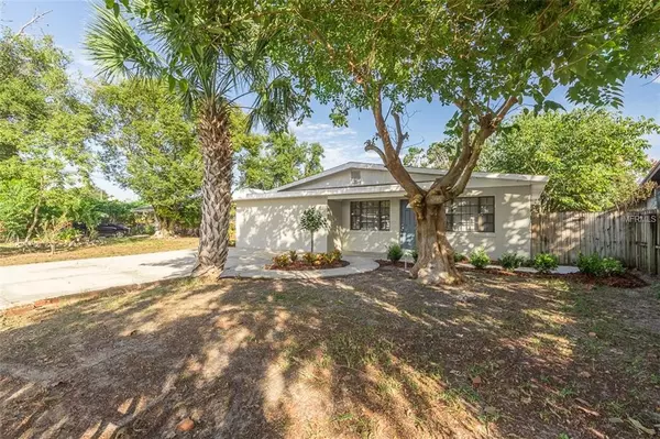 1720 VAUXHALL RD, Auburndale, FL 33823