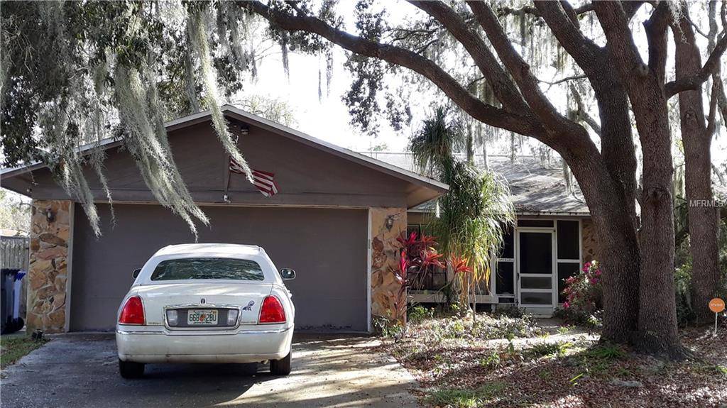 519 WYNNWOOD DR, Brandon, FL 33511