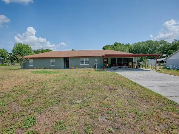 5221 ALBERT RD, Fruitland Park, FL 34731