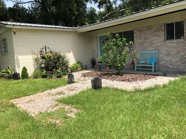 Lakeland, FL 33811,5834 LUNN RD